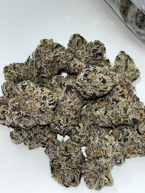 Coochie Runtz Strain
